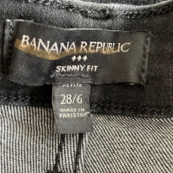 Banana Republic MID-RISE SKINNY JEAN Black size 28/6 Petite NWT Retail $80 - Picture 9 of 10
